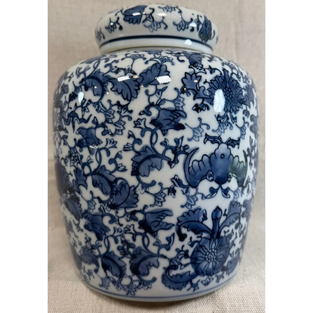 N/A blue white